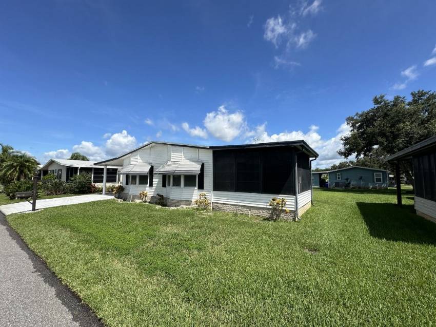 387 Tennis Lane a Winter Haven, FL Mobile or Manufactured Home for Sale